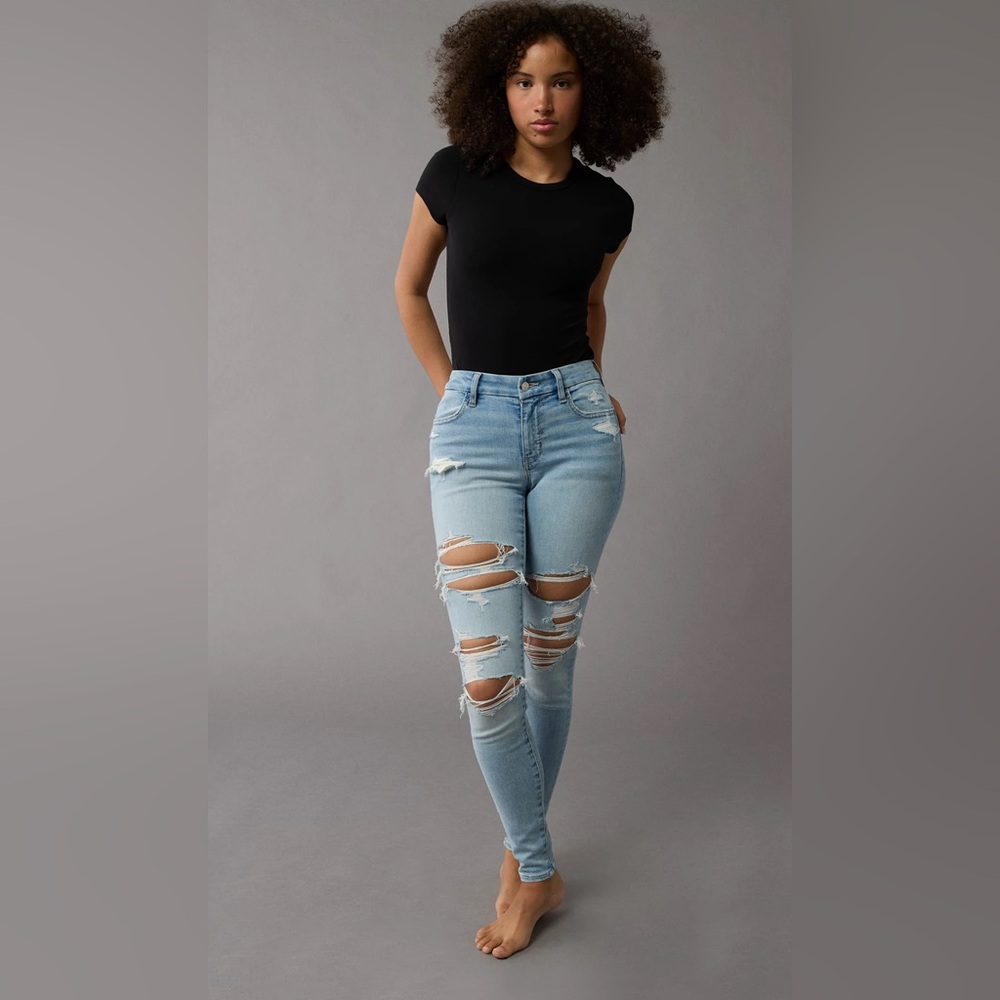 AE Next Level Curvy High-Waisted Ripped Jegging